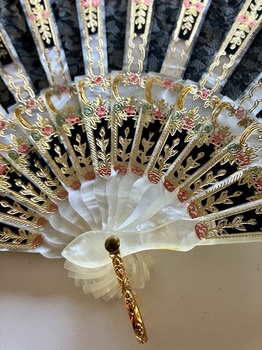 Vintage Handheld Ivory Black Gold Pink Detail Lace 9" Fan - Picture 3 of 12