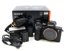 SONY ALPHA 7 III ILCE-7M3, 758 AUSLÖSUNGEN, NEUWERTIGER ZUSTAND