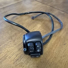 Harley OEM Milwaukee Eight M8 Softail Left Side Hand Control Switches 71500469