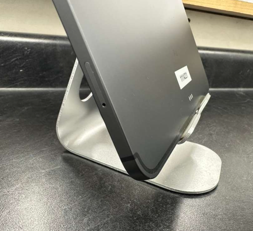 Apple iPad Pro 12.9-inch (4th generation) A2069 256 GB, Wi-Fi + 4G, 12.9 in - Picture 9 of 11