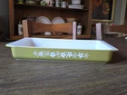 Vintage Crazy Daisy Spring Blossom Green Pyrex Lasagna Pan #933 “Crazy Daisy”