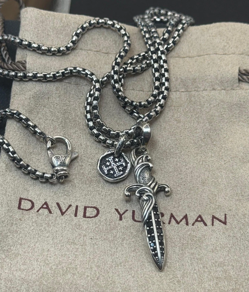 Colgante David/Yurman Plata 2 Ondas Daga Colgante y Cadena Diamantes Negros 24 pulgadas Foto 4 de 4