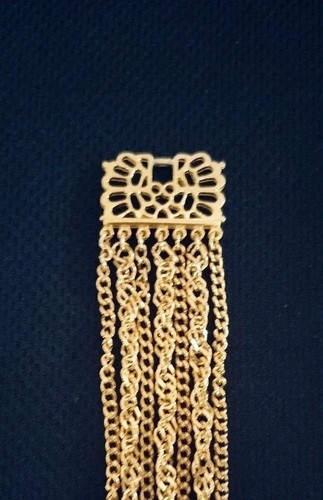 VTG Rare Signed Mid-Century Crown Trifari 7 strand necklace Choker Clasp Closure - Picture 4 of 10