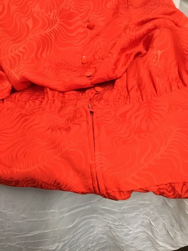 Dress, Vtg Liz Claiborne, 100% Silk, Shoulder Pads, Size 8, Excellent Condition - Picture 9 of 12