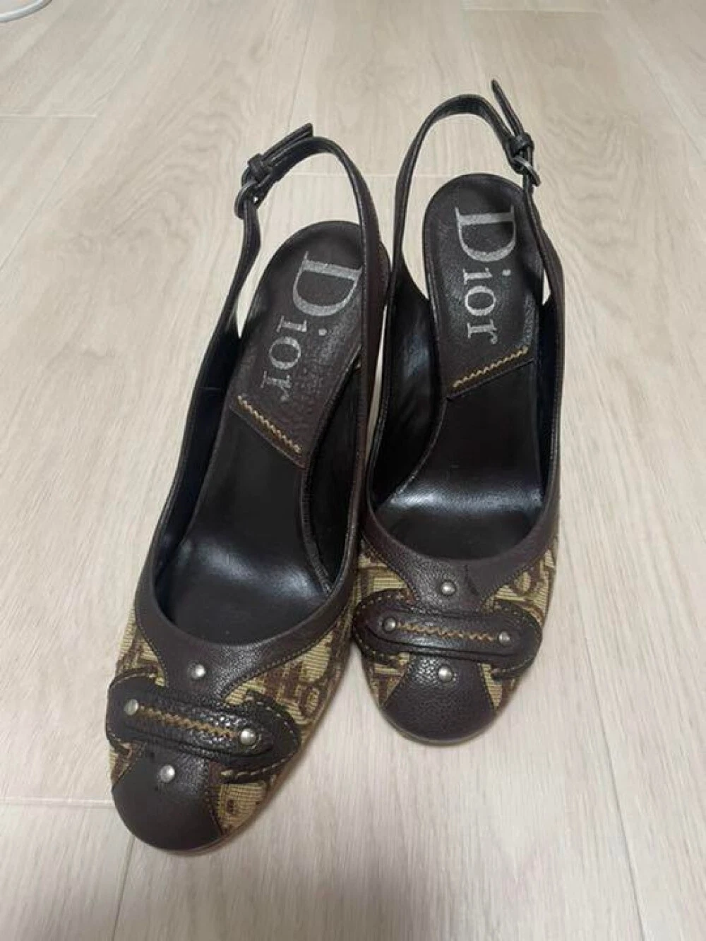 Escarpins Christian Dior talon trotteur toile/cuir marron EU35/US5 36217c