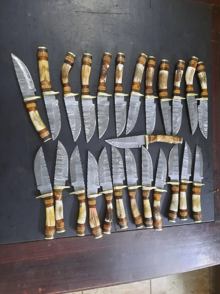 Lote de 30, 8 pulgadas cuchillos desolladores de acero Damasco hechos a mano en cuerno de ciervo con funda Foto 2 de 4