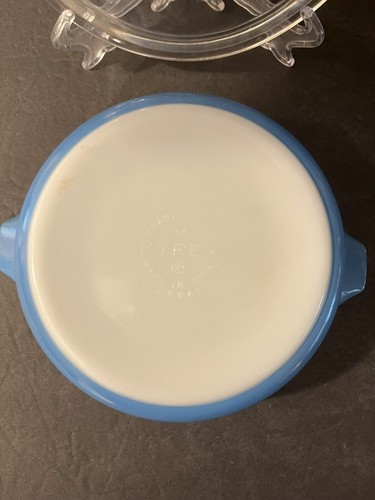 Vtg PYREX Blue White SNOWFLAKE Garland Casserole Set Of 2 #471 & #472 with LIDS - Picture 10 of 22