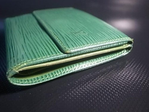 Authentic LOUIS VUITTON Tri-fold Wallet Epi Porte Monnaie Bi-Cult Credit M63484 - Picture 8 of 16