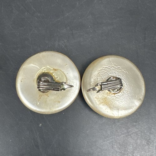 Vintage Lot of 2 Large Round Button Hong Kong Clip On Earrings Pink Faux Pearl - Picture 10 of 11