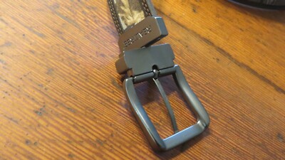 LA REVECHE LR24NHRRED 関税送料込 Men's Realtree Reversible Xtra/Brown Leather Belt, XL42-44
