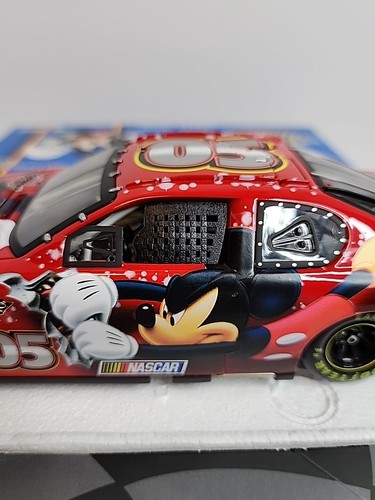Team Caliber 2005 Preferred Series Disney Mickey Mouse Monte Carlo 1:24 Daytona - Picture 11 of 19