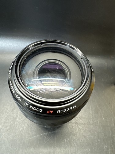 Vintage Minolta Maxxum 5xi + Lens, Flash, Film/ Untested! - Picture 12 of 16