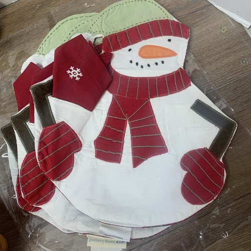 christmas lot vintage- Longaberger 2001 Star Basket, Wood Gingerbread, Placemats - Picture 12 of 15