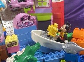 LEGO Duplo Disney Mickey & Minnie Custom 10827 Beach House Minnie’s Bday 10873