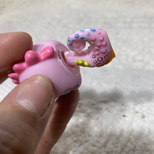 Littlest Pet Shop SEAHORSE 1011 Generation 3 pink with tattoos - Picture 5 of 5