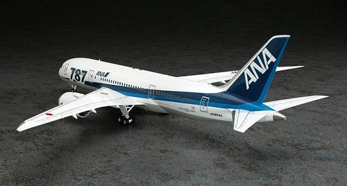 Hasegawa 1/200 Scale ANA BOEING 787-8 Jet Airliner Plastic Model Kit 10716 - Picture 3 of 4