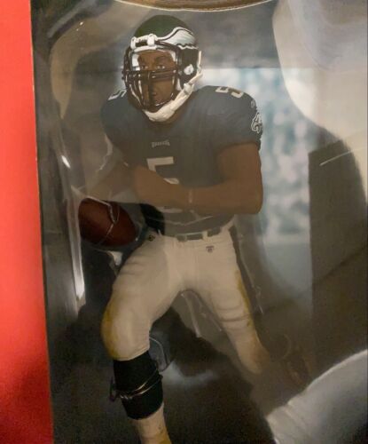 NFL PHILADELPHIA EAGLES QB Donovan McNabb VERDE Jersey 12” McFarlane '04 SERIE 2 - Imagen 2 de 6