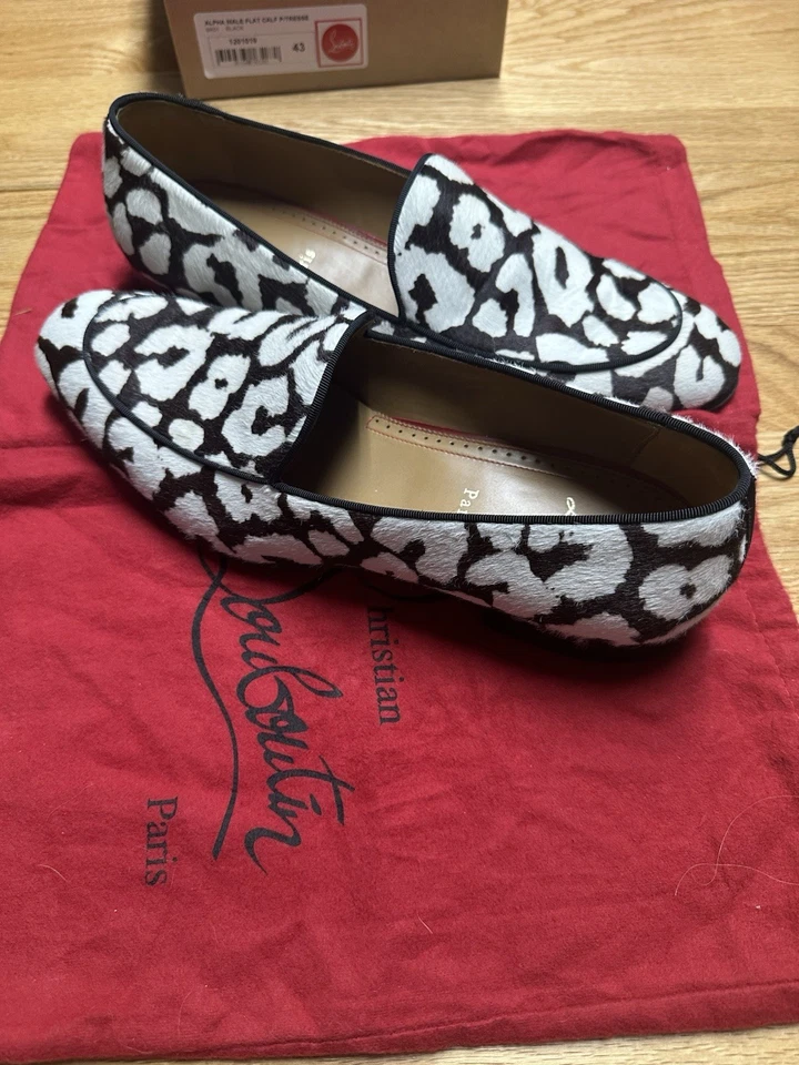 Zapatos de vestir Christian Louboutin para hombre con estampado de pantorrilla/vaca con fondo rojo Foto 4 de 4