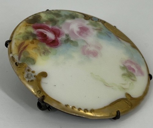 Spilla antica porcellana vittoriana dipinta a mano floreale rosa foglia rosa fiore - Foto 4 di 9