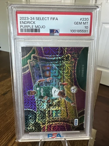 2023-24 Panini Select FIFA - Field Level Endrick #220 Purple Mojo Prizm PSA 10
