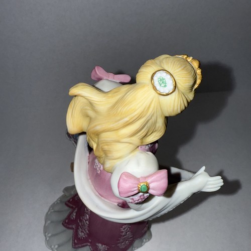 Lenox Cinderella Legendary Princesses 1988 Fine Porcelain FREE SHIP B15 - Picture 11 of 14