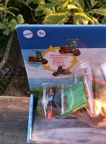Nuovo Disney Pixar Luca Scooter Build & Crash Pack 6" Personaggi Mattel Ritirato - Foto 9 di 13