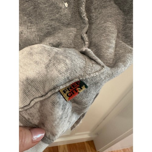 Free City Artists Wanted Pullover Hoodie Size 1(S) - Picture 8 of 9