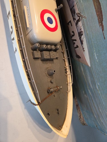 Vintage JOUSTRA Model Boat 4002 - VEDETTE GARDE COTES - VSC COAST GUARDS - Picture 9 of 21