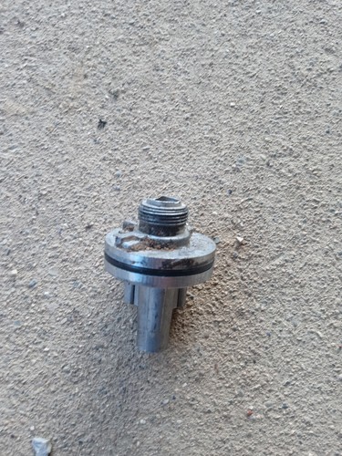 Gm Turbo 400 Th400 Automatic Trans 36 to 39 Tooth Speedometer Gear Housing - Picture 1 of 3