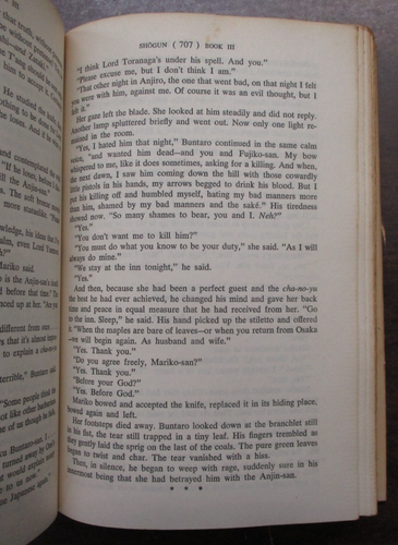 SHOGUN A NOVEL OF JAPAN VOLUMES 1 & 2 BY JAMES CLAVELL 1975 HARDCOVER + DJ BCE - Imagen 8 de 15