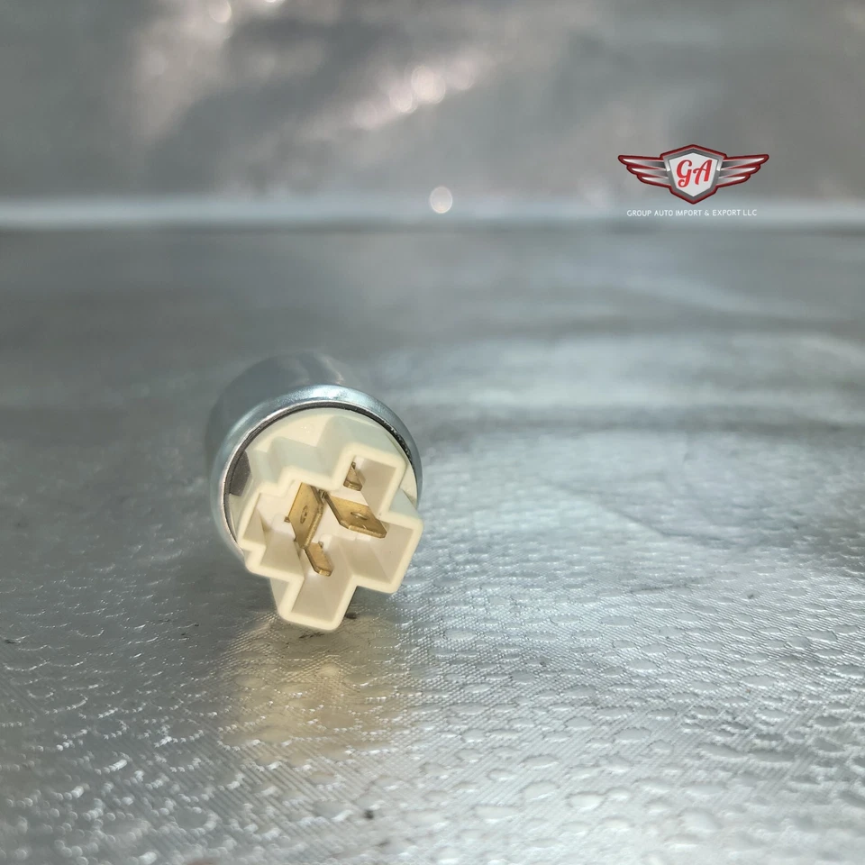 Interruptor de luz de freno Bwd S6015 #401 Foto 2 de 2