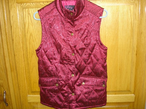 WOMEN'S PECK&PECK VEST SIZE SMALL RED