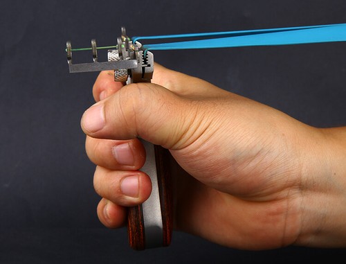 Archery Hunting Slingshot Catapult Slingbow Flat Rubber Band Shooting Target Bow - Picture 8 of 10