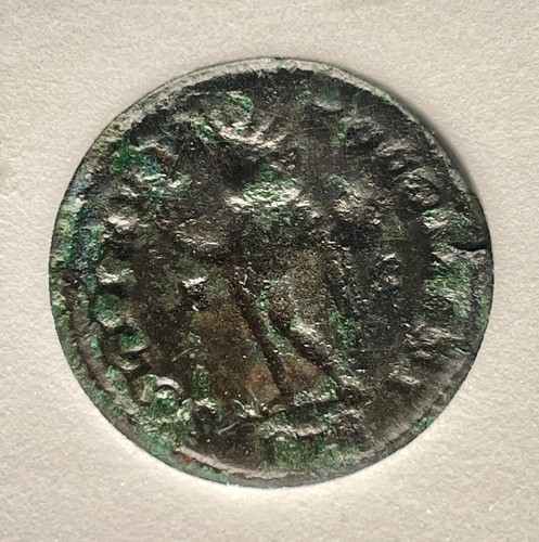 Ancient Roman Empire, Constantine II. Siscia AE3. 317-340 AD. Sol W/Globe Bronze - Picture 4 of 4