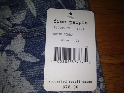 FREE PEOPLE DENIM COMBO JEANS SIZE 26 BRAND NEW - Picture 3 of 8