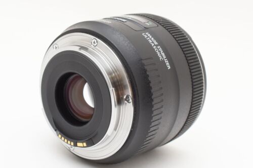 Near Mint Canon EF 35mm F/2 IS USM Wide Angle Lens w/Box Made In Japan #2346719 - Picture 5 of 12
