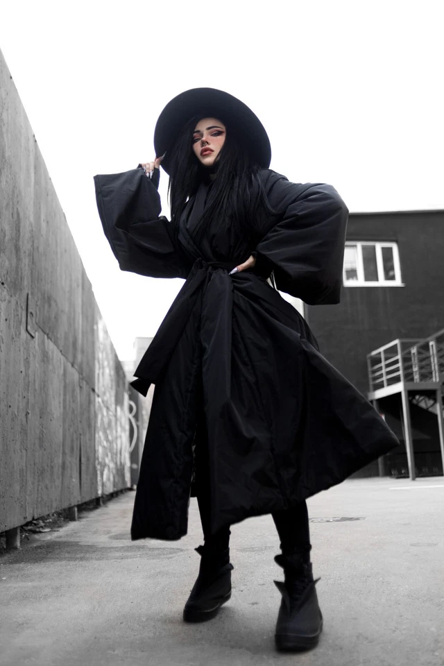 INSULATED JACKET KIMONO OVERSIZE. BLACK - Image 2 of 4