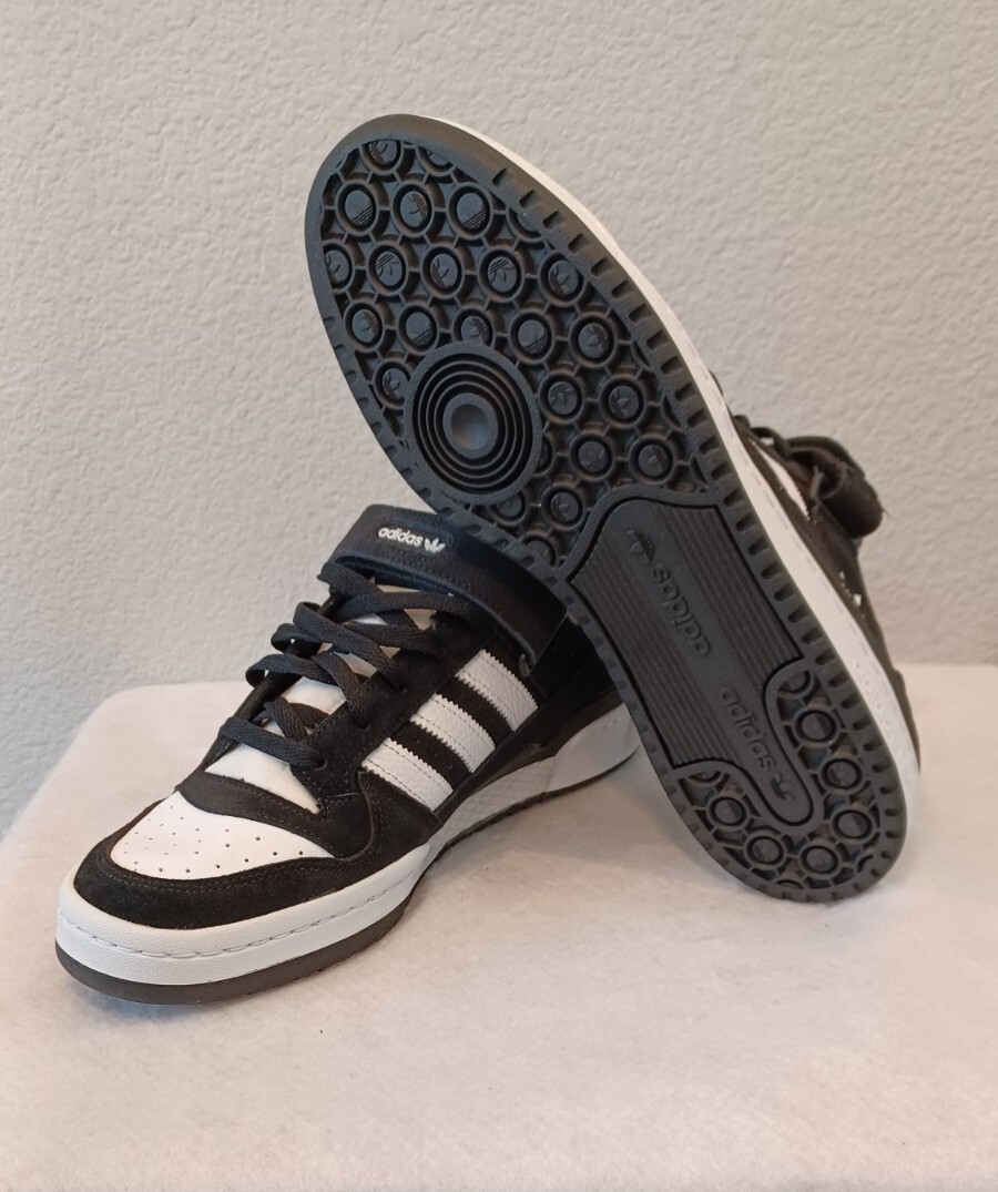 New RARE Men's Adidas Forum Low Panda Black White Lifestyle New RARE Men's Adidas Forum Low Panda Black White Lifestyle