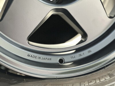 New 18x9J RAGUNA ZZYZX OX Japan (4 WHEEL) 6x139.7 TACOMA