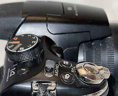 Fujifilm FinePix S Series S3280 14.0MP Digital Camera Fujifilm FinePix S Series S3280 14.0MP Digital Camera