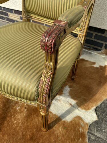 Vintage single Louis the 16th style armchair cheaper for re-upholstery - Picture 3 of 10