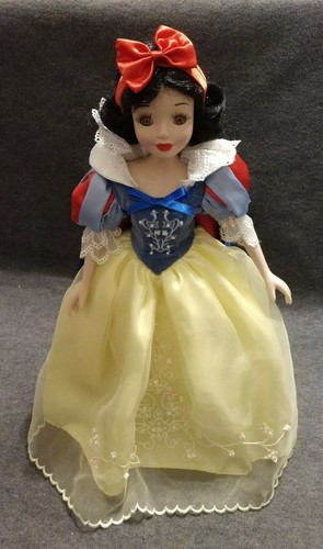Disney SNOW WHITE Collectible Porcelain Doll, 16" Tall with Stand