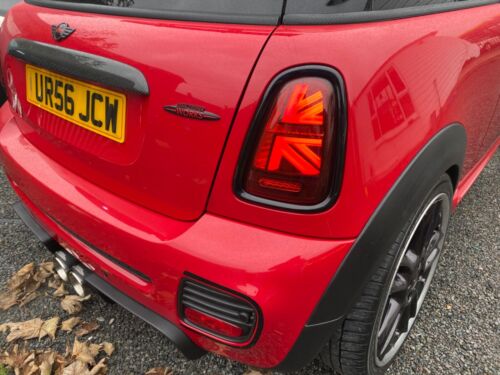 MINI Gloss Black Replacement Light Surround Trims - R56 R57 R58 R59 Rear ONLY - Picture 5 of 7