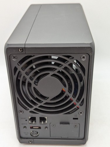 BOITIER VIDE UNIQUEMENT Synology DiskStation DS723+ 2 baies PAS DE CÂBLES/PLATEAUX LIRE DESCRIPTION - Photo 4/21