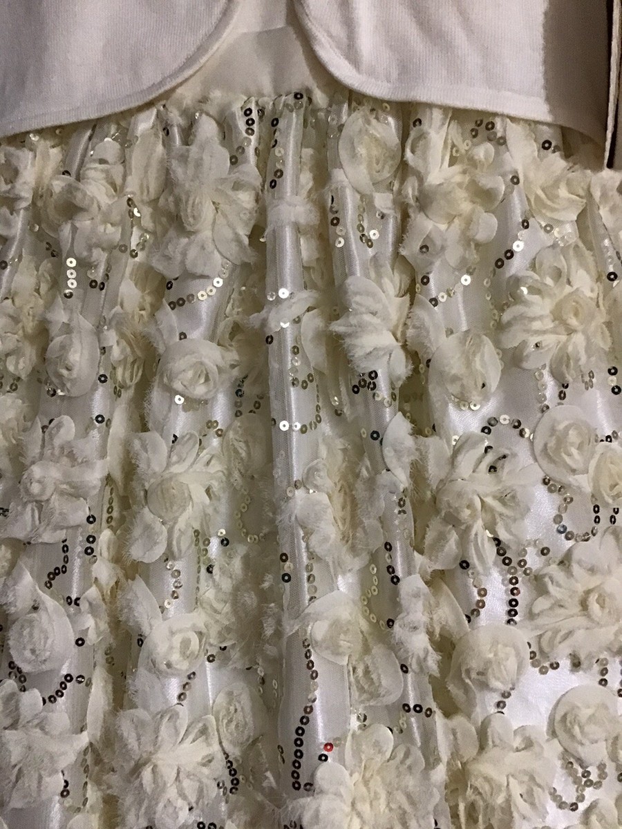 american princess candlelight dress At the very top of the Rose Bell Tower, six princesses appeared together for the first timeunder the name of a Tea Soire. An ivory tablecloth flowed down a long table, candlelight