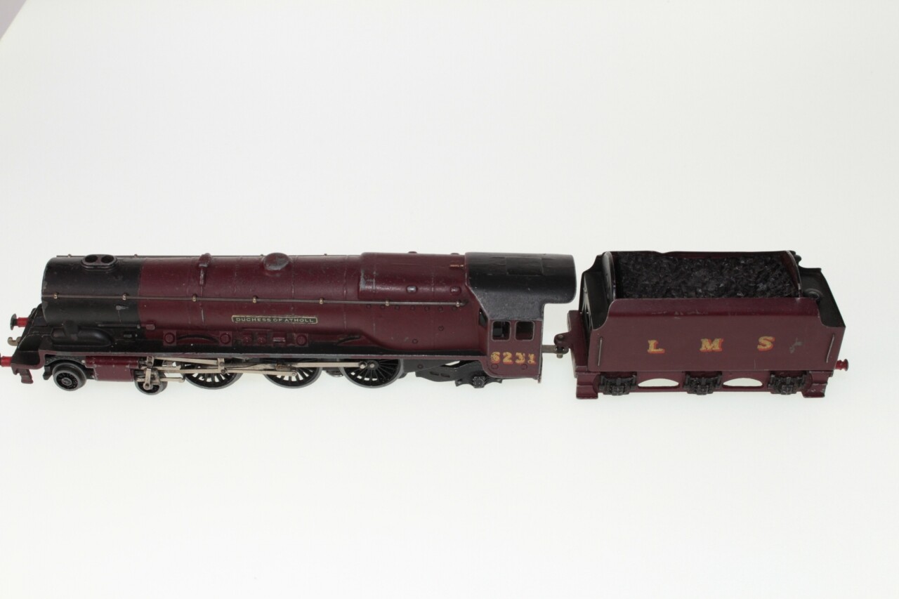 Hornby Dublo EDL2 - Duchess of Atholl - Maroon - C NB Hornby Dublo EDL2 - Duchess of Atholl - Maroon - C NB