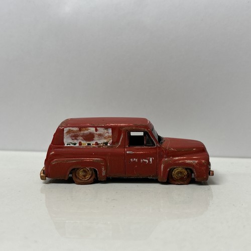 CUSTOM Johnny Lightning 1/64 Weathered Barn Find Red 1955 Ford F-100 Panel Van - Picture 2 of 6