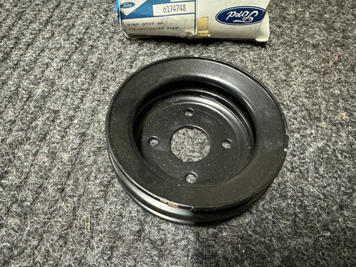 Ford Wasserpumpe Riemenscheibe Original OEM 6174748 87BF8509AA - Bild 2 von 5