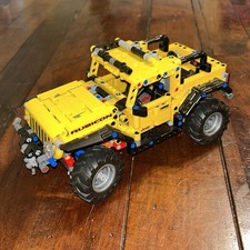 LEGO Technic Yellow Jeep Wrangler Rubicon/Incomplete/As-Is