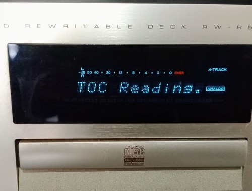 TEAC Rewritable CD Deck RW-H500, Perfect Working condition in champagne gold. - Picture 8 of 12